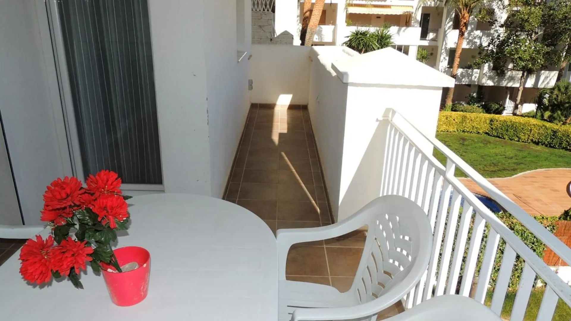 Apartment With View Empuriabrava